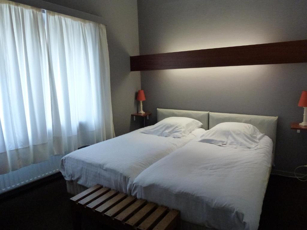 Hotel Le Martin Pecheur Fauvillers 部屋 写真