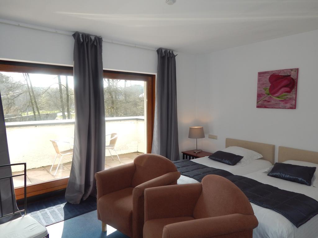 Hotel Le Martin Pecheur Fauvillers 部屋 写真